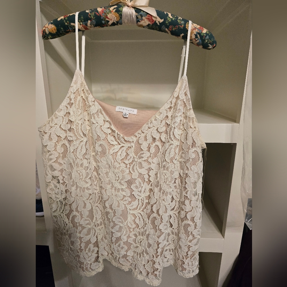 Socialite Ivory Lace Camisole with Spaghetti Straps